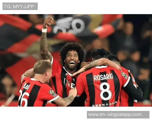 罗马球迷涉嫌策划尼斯比赛前暴力活动13人今日受审引发关注