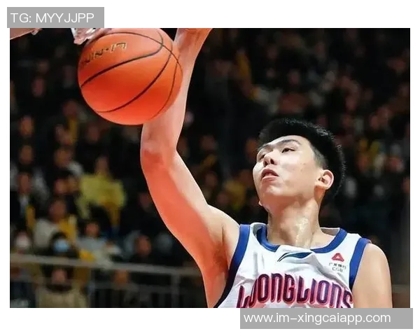 奎因全能表现助力球队15投7中斩获21分11篮板3助攻1抢断1盖帽三分球命中率高效